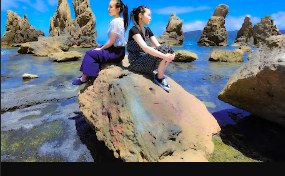 橋杭岩