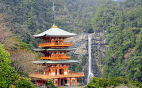 世界遺産・那智山(那智の滝)